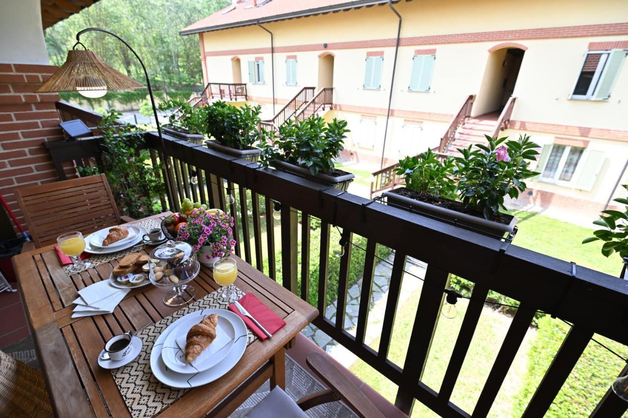 Aura Loving Home Con 4 Posti Letto, Cucina Completa, Terrazzo Ed Un Grande Parco Verde Serravalle d'Asti Exterior photo