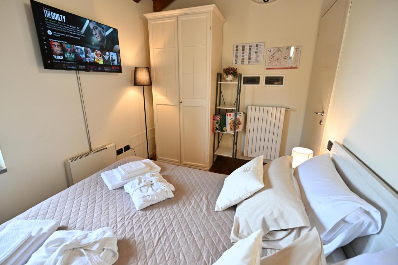 Aura Loving Home Con 4 Posti Letto, Cucina Completa, Terrazzo Ed Un Grande Parco Verde Serravalle d'Asti Exterior photo